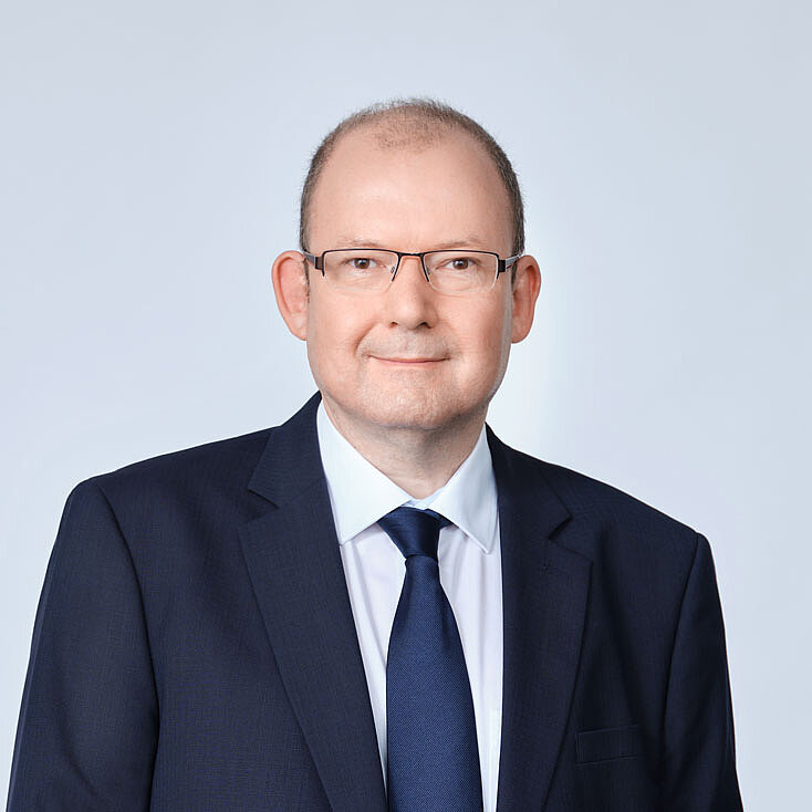 Dr. Sven-Markus Thiel